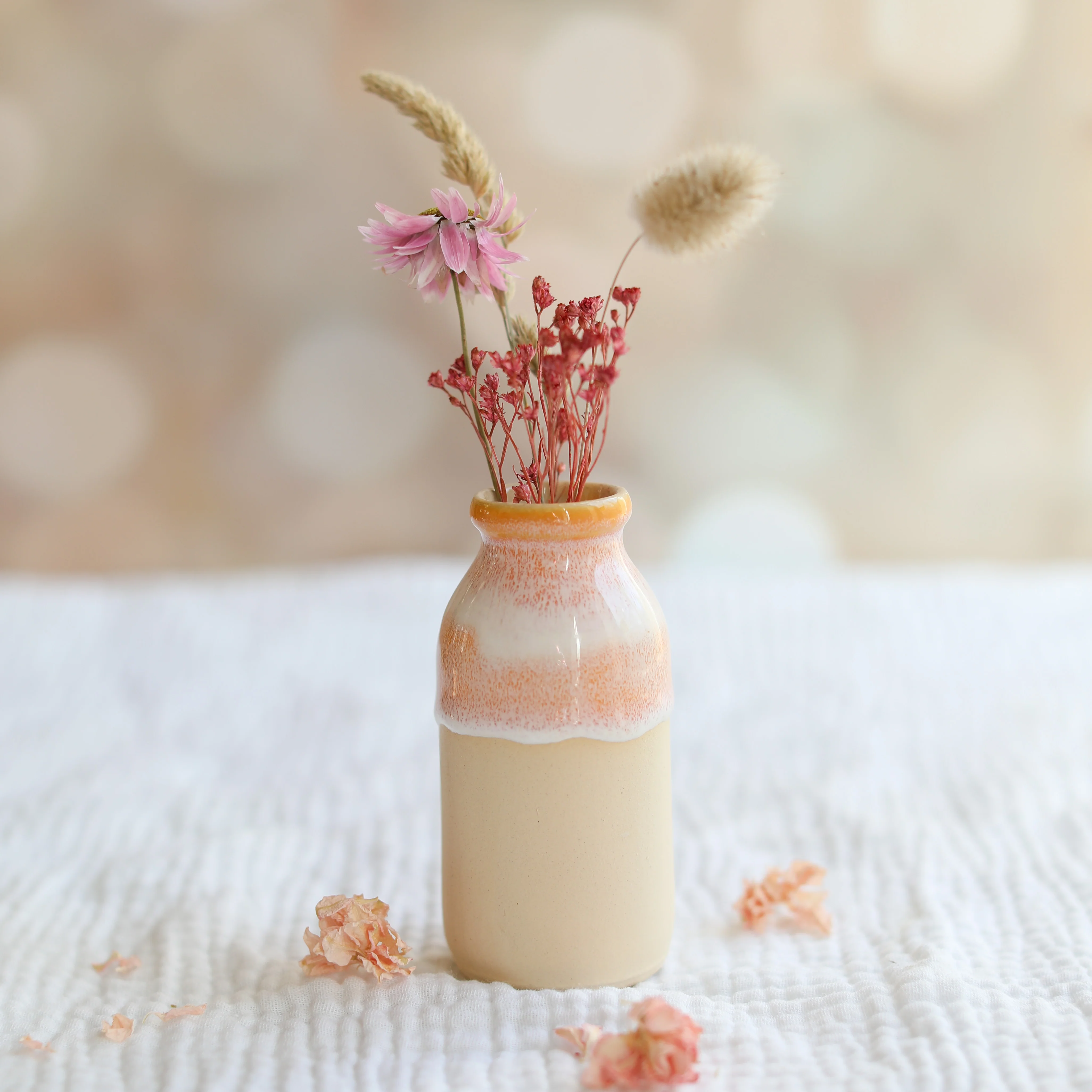 Ceramic Milk Bottle Vase Wholesale - Image 9